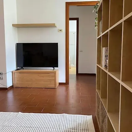 Appartamento Gaia - A Due Passi Dal Centro Laveno-Mombello Exterior foto